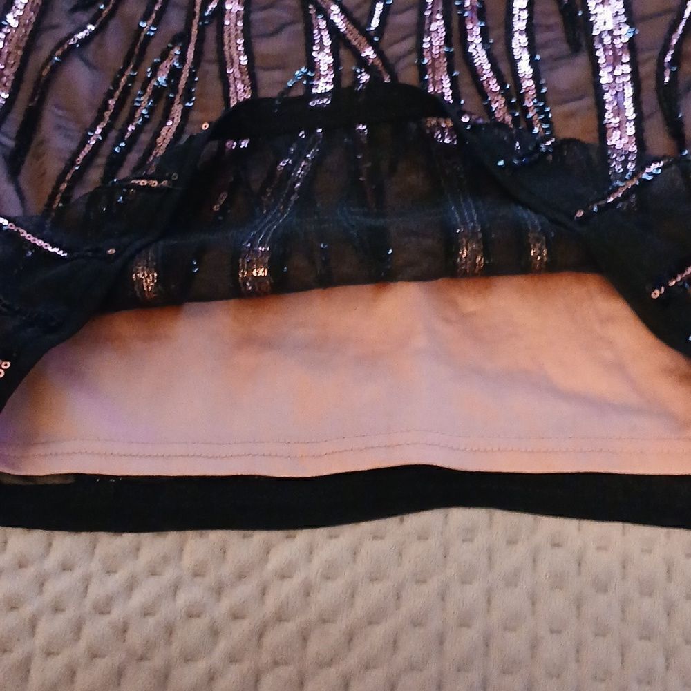 W.O.W - Picture 4 of 7